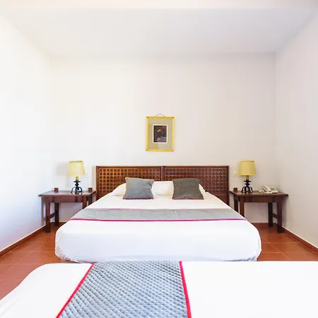 Hotel Oyo Cumbres